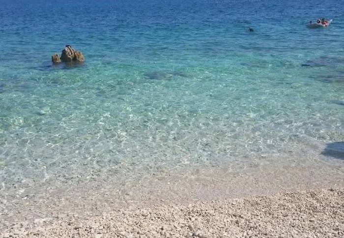 Lungo Mare 아파트 *